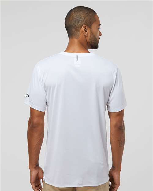 Back Model White