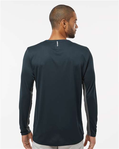 Back Model Blackout