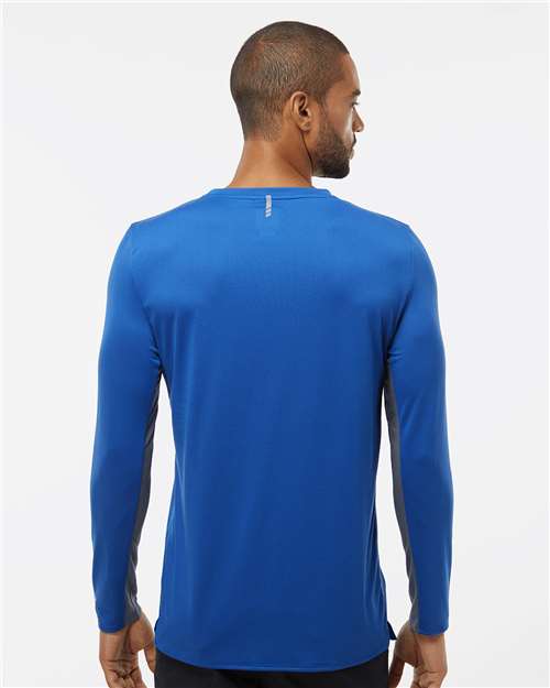 Back Model Team Royal