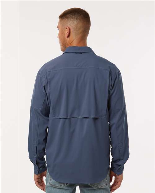 Back Model Dark Mountain