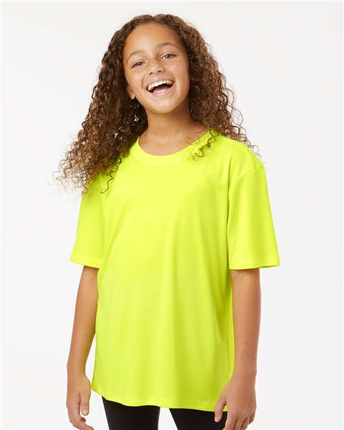 Model Neon Yellow