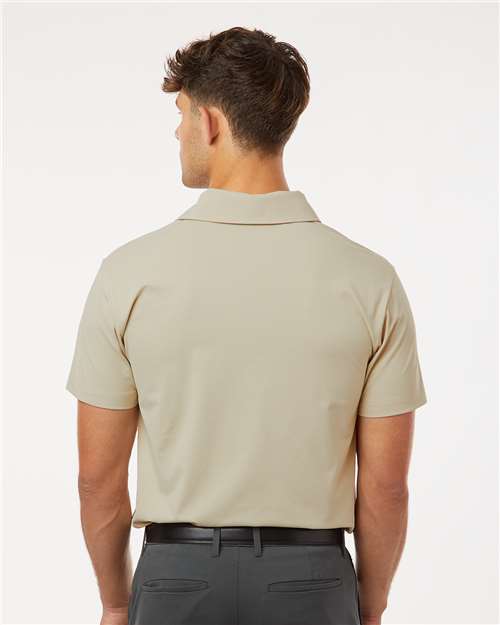 Back Model Sand