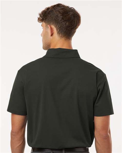 Back Model Smoke