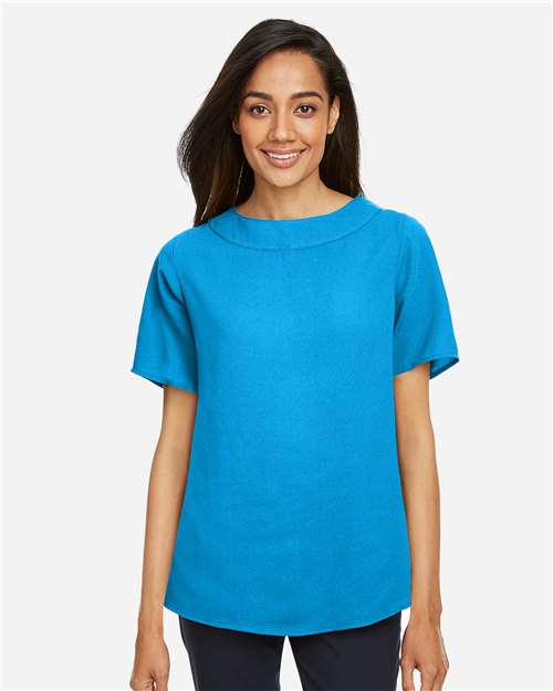Model Ocean Blue