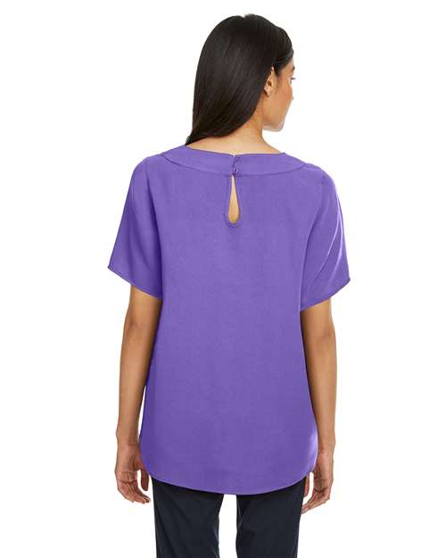 Back Model Grape