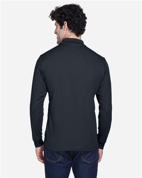 Back Model Carbon