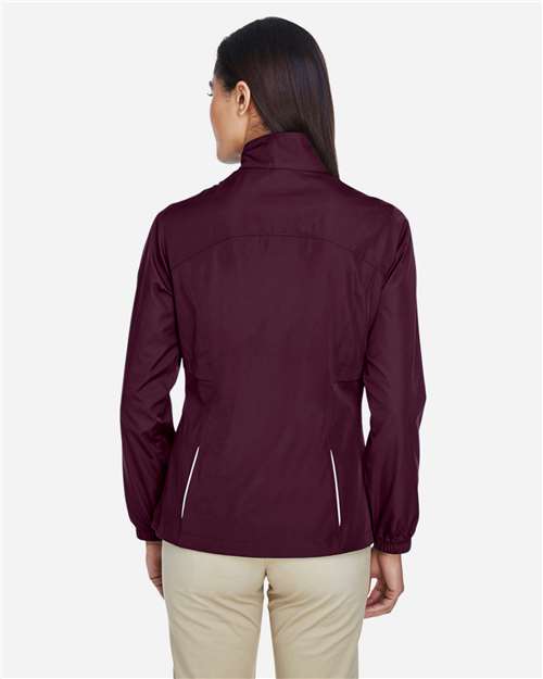 Back Model Burgundy