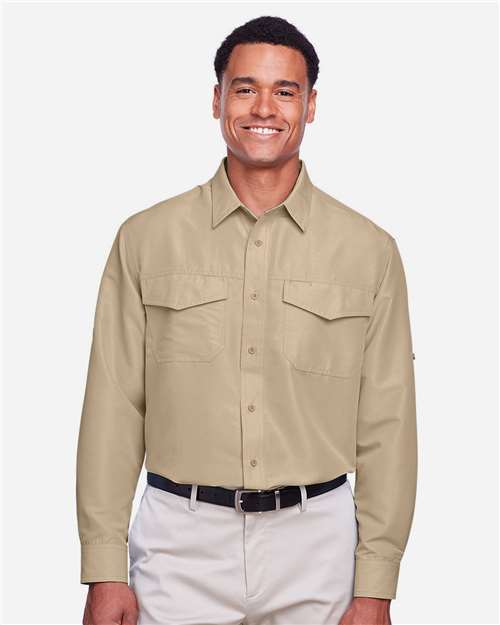 Model Khaki