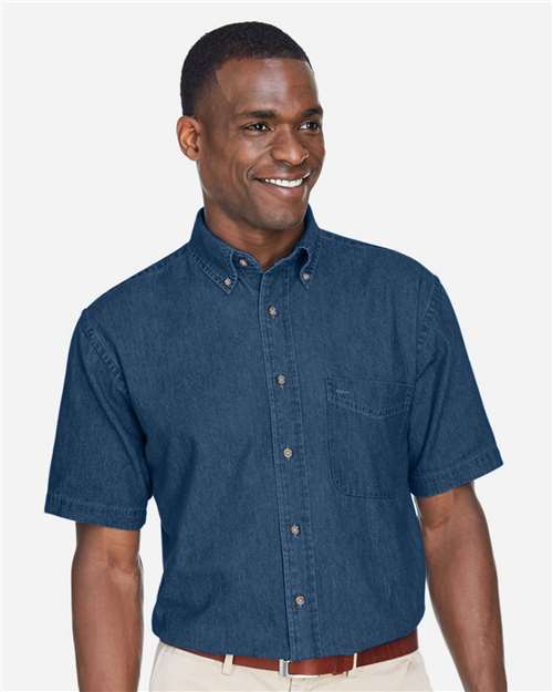 Model Dark Denim