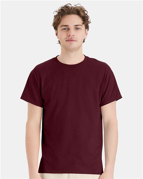 Model Maroon