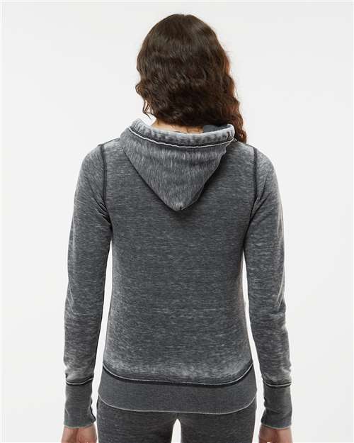 Back Model Dark Smoke