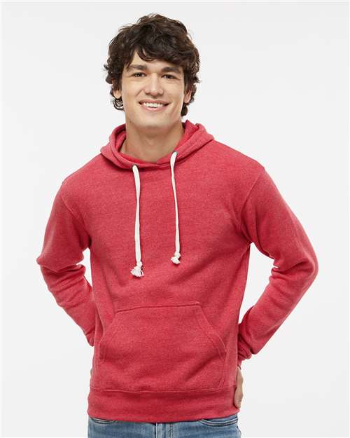 Model Red Triblend