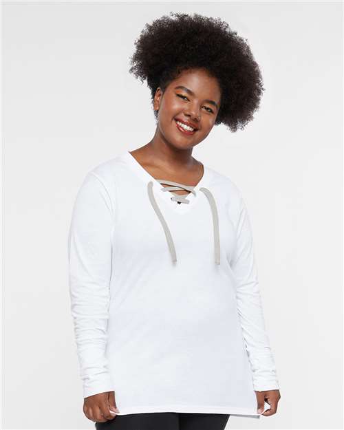 Model Blended White/ Titanium