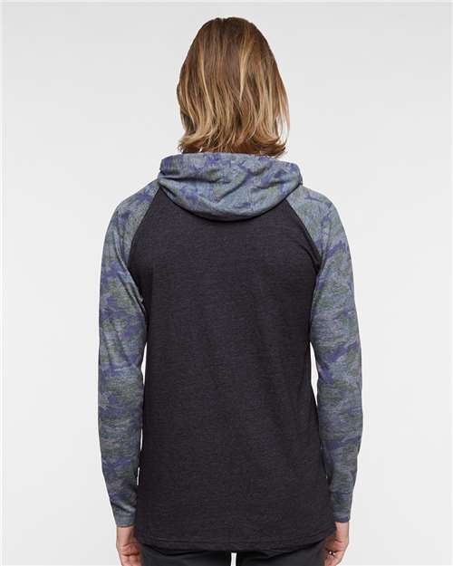 Back Model Vintage Smoke/ Vintage Camo/ Black