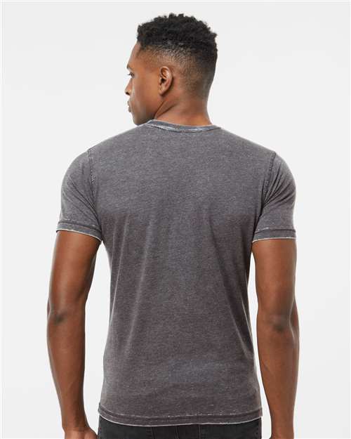 Back Model Dark Smoke