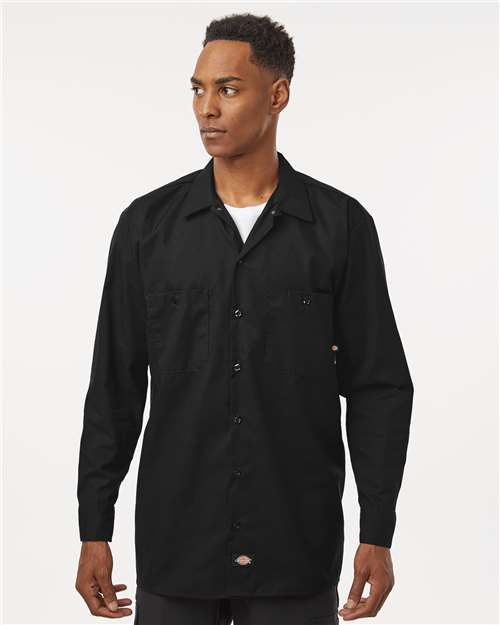 Model Black
