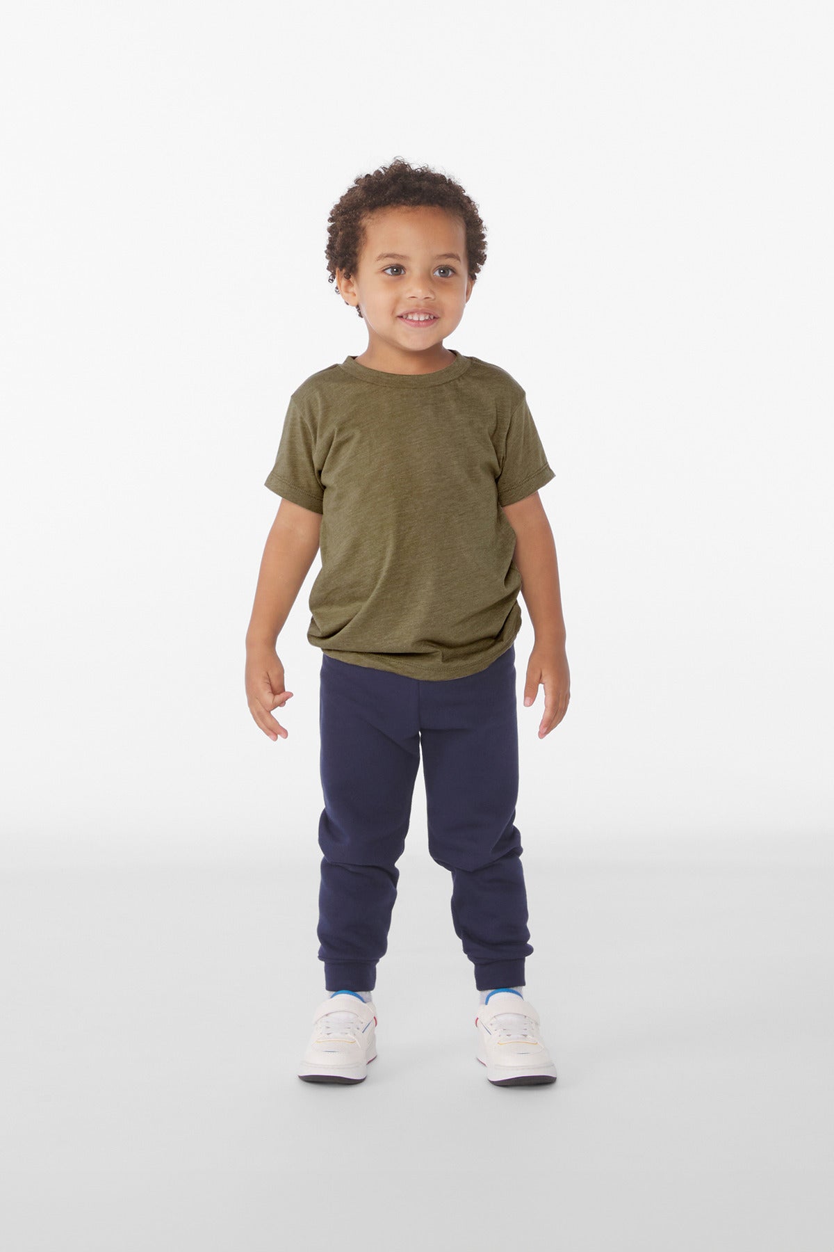 Model Olive Triblend