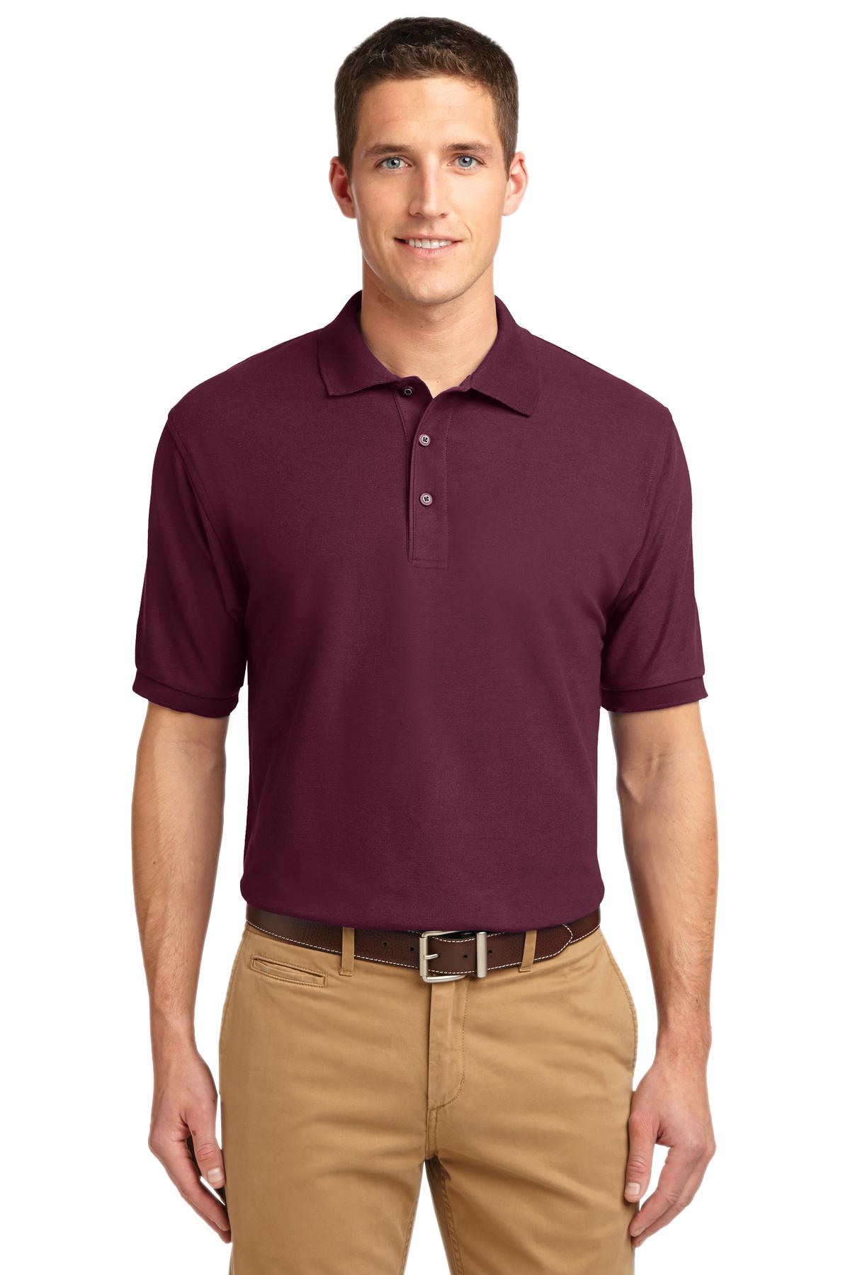 Model Burgundy