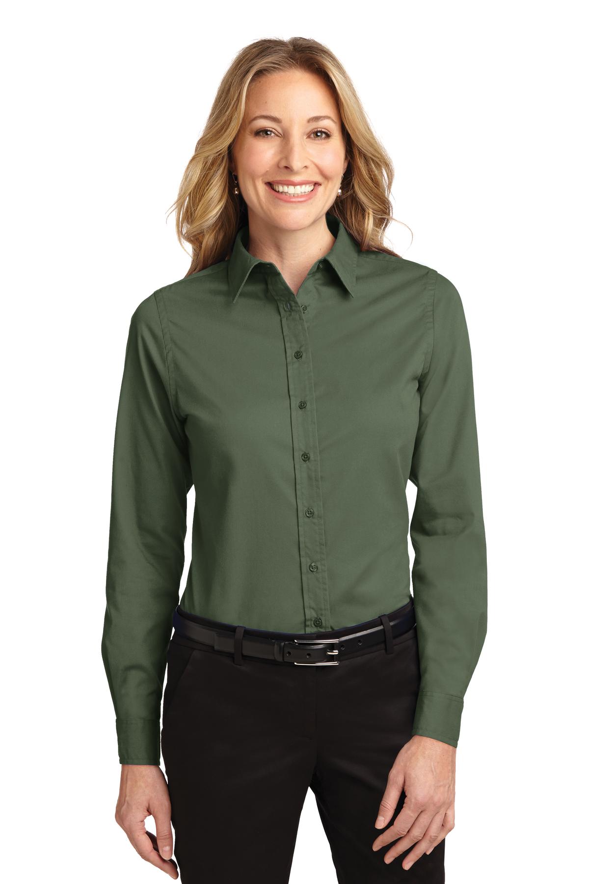 Model Clover Green