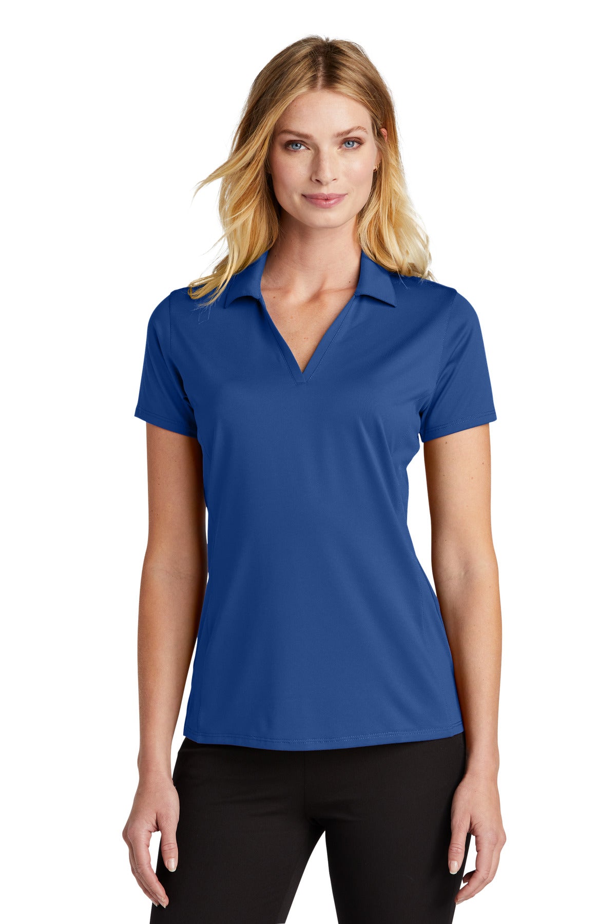Model True Blue