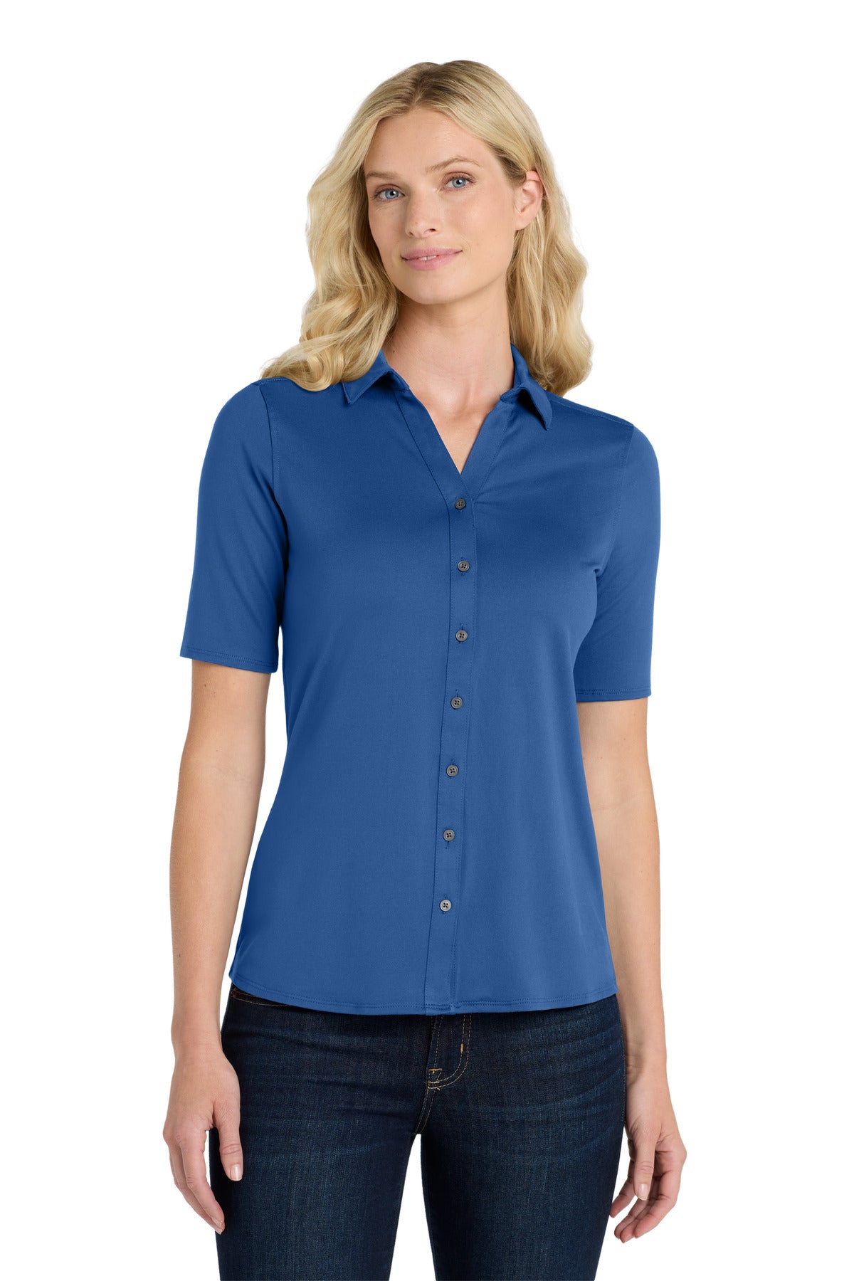 Model True Blue