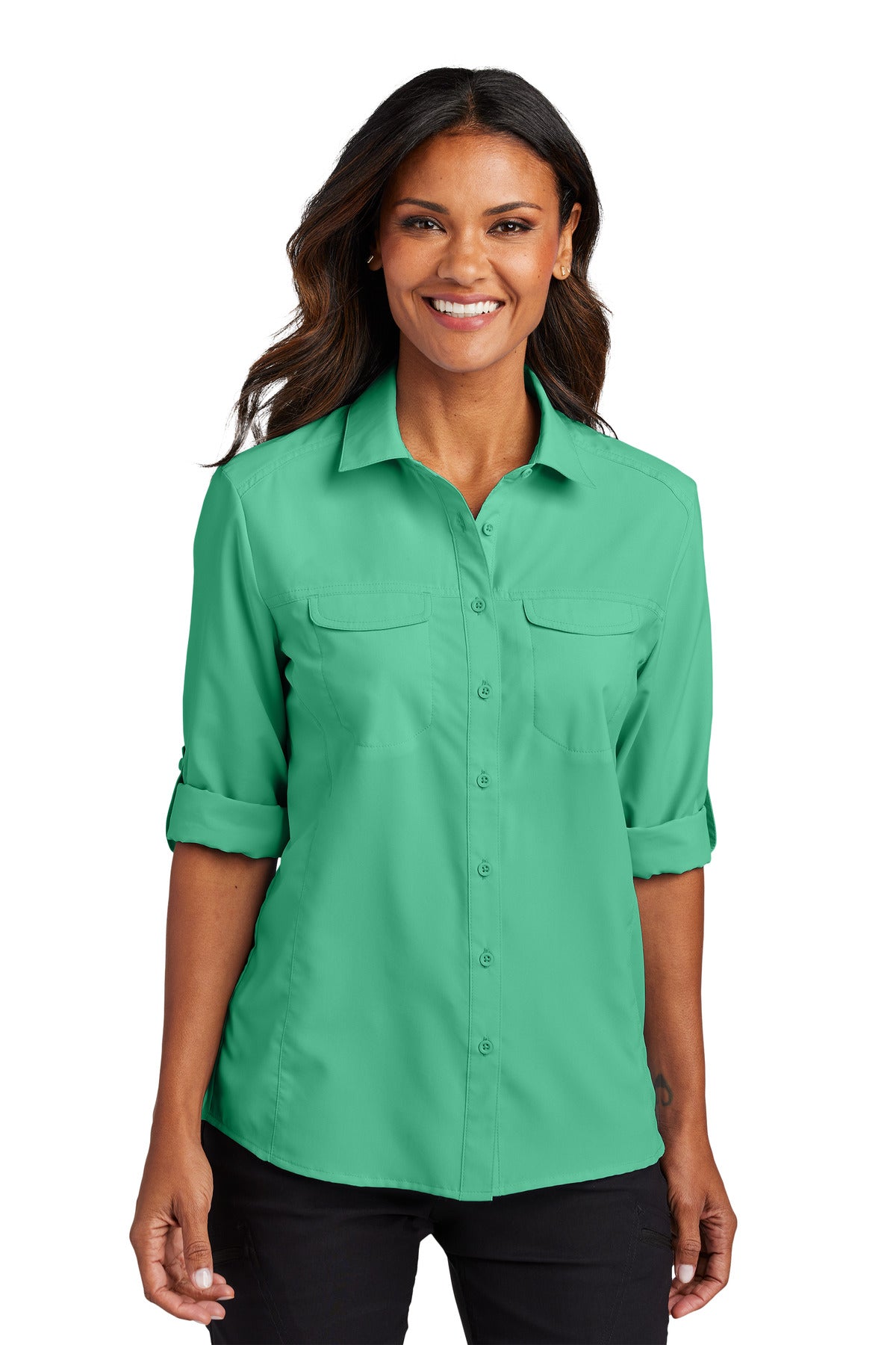 Model Bright Seafoam