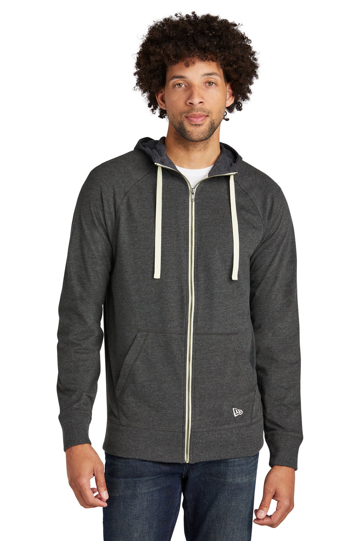 Model Black Heather