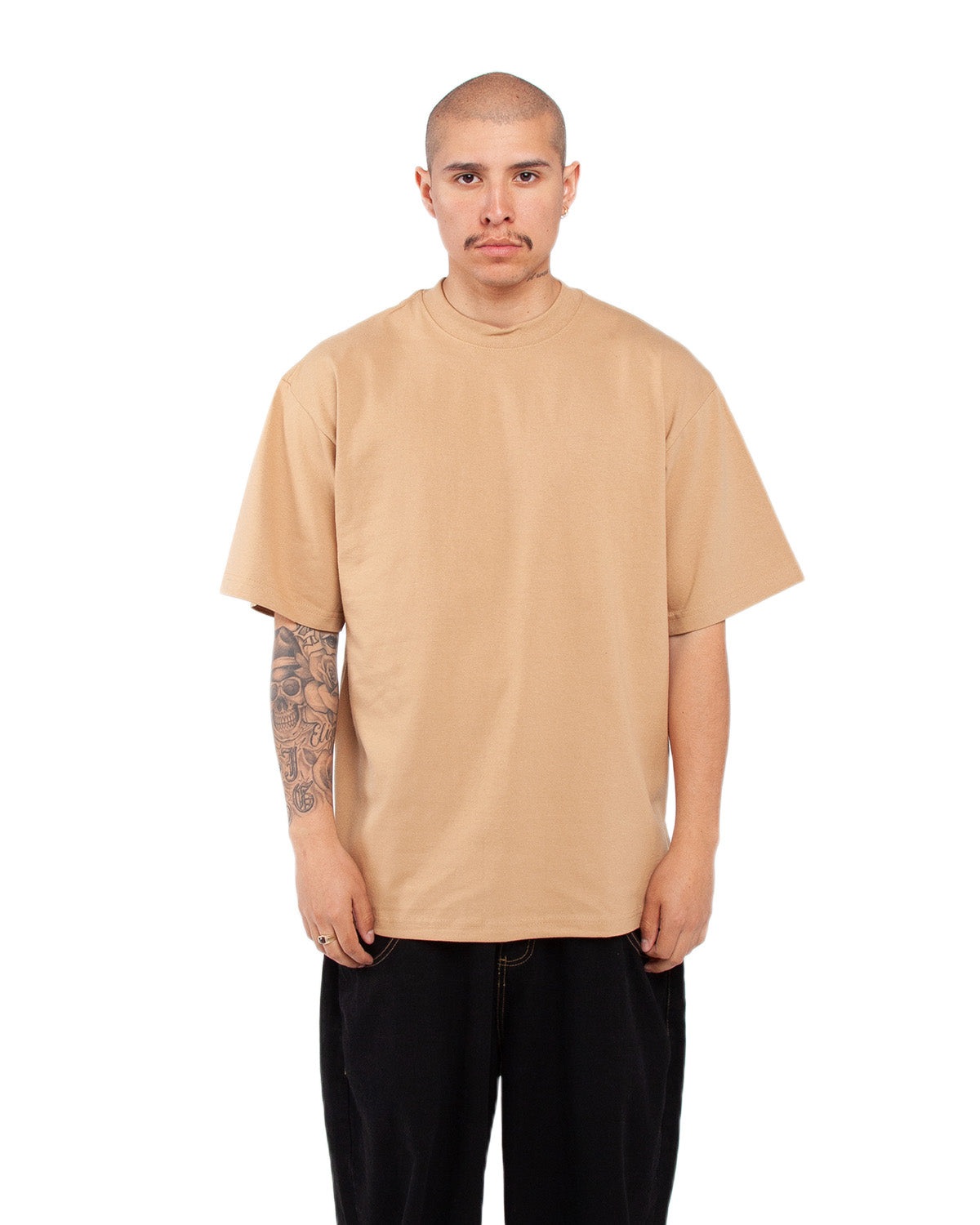 Model Khaki