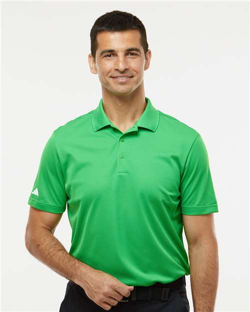 Model Vivid Green