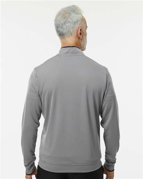 Back Model Grey Three/ Black
