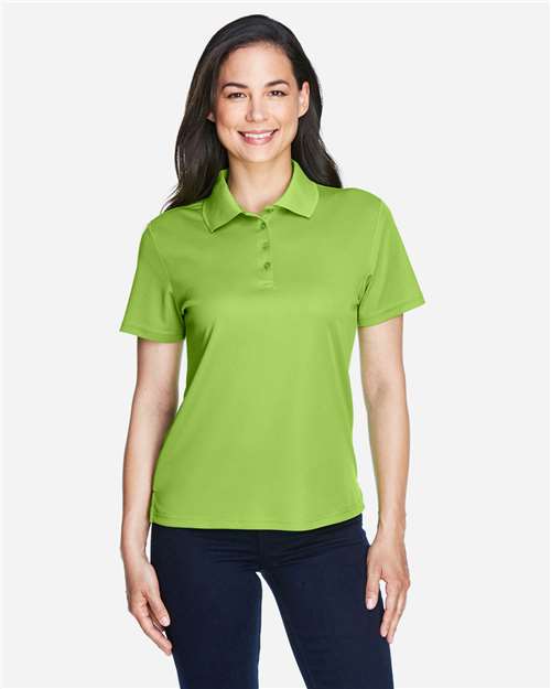 Model Acid Green