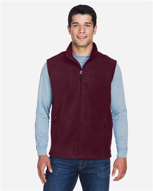 Model Burgundy
