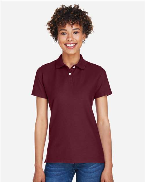 Model Burgundy