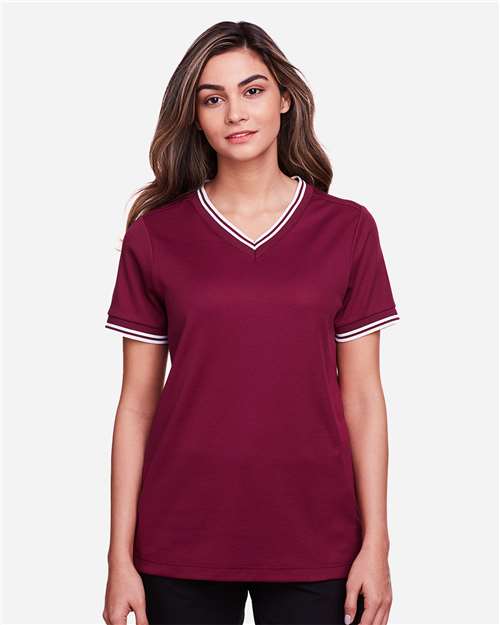 Model Burgundy/ White
