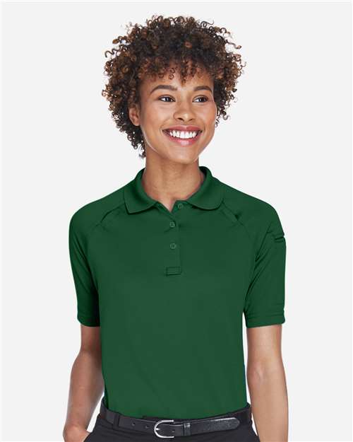 Model Dark Green