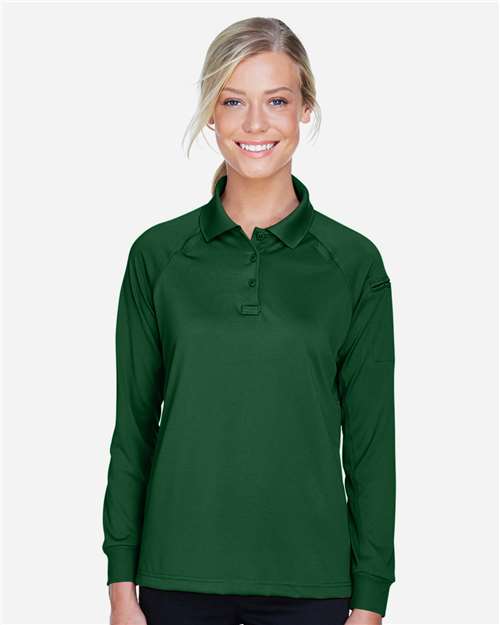 Model Dark Green