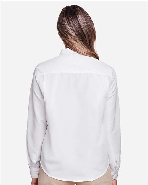 Back Model White
