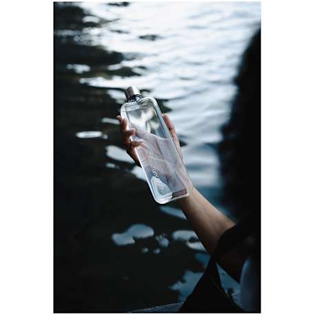 1606-11CL_B_FR_LIFESTYLE1-Clear (CL)