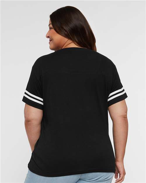 Back Model Black Solid/ White