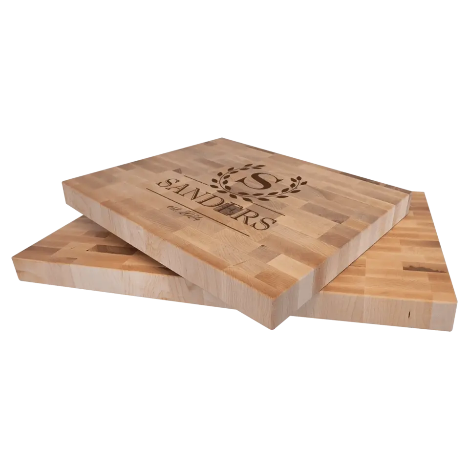 Maple Butcherblock Cutting Board - Classy Wreath Monogram