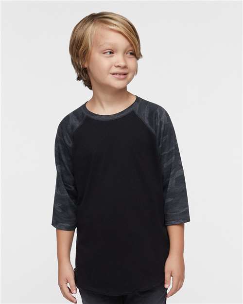 Model Black/ Storm Camo