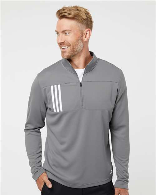 Model Grey Three/ White