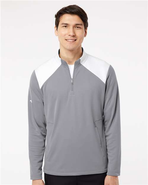 Model Grey Three/ White
