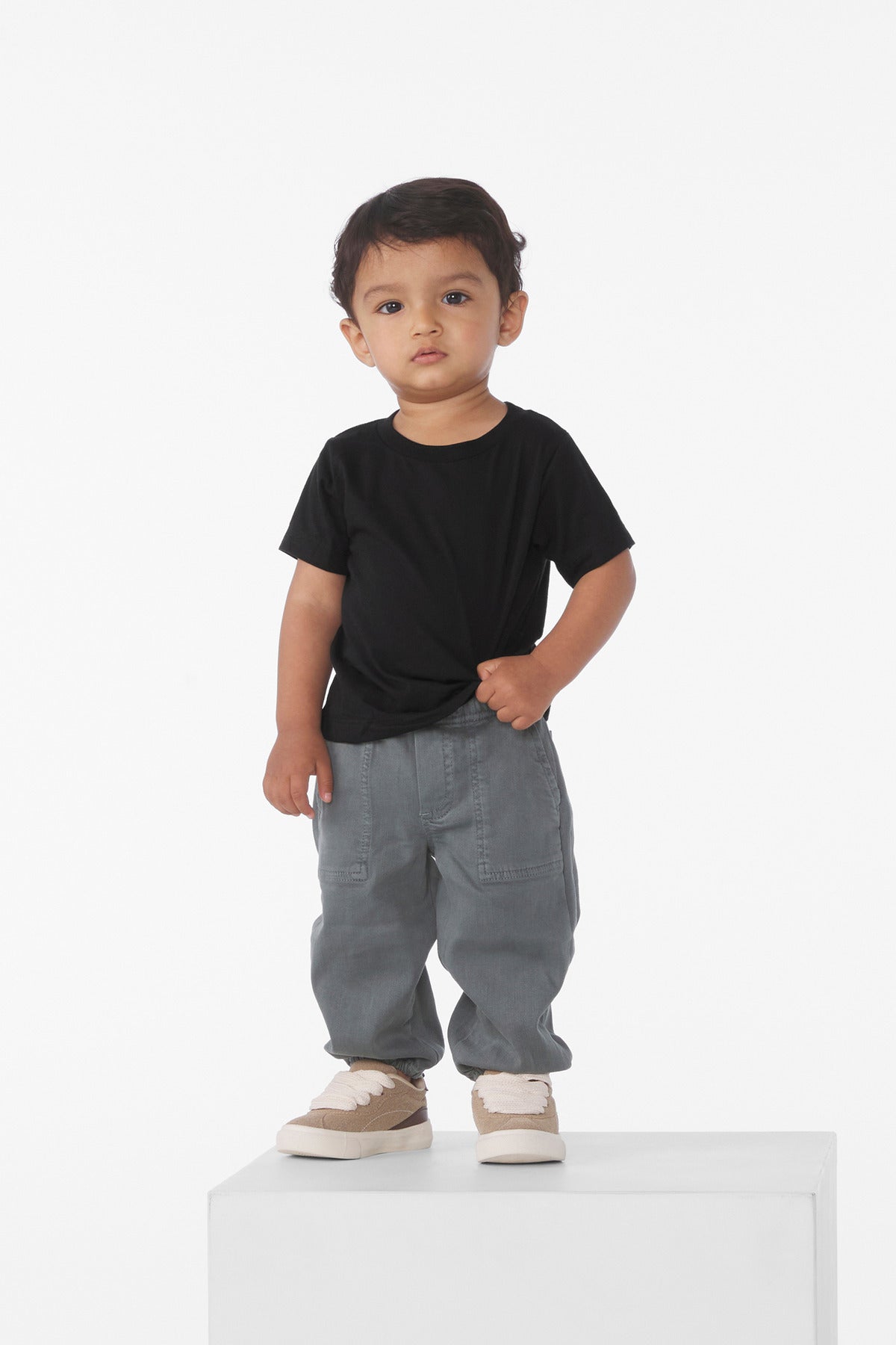 Model Black