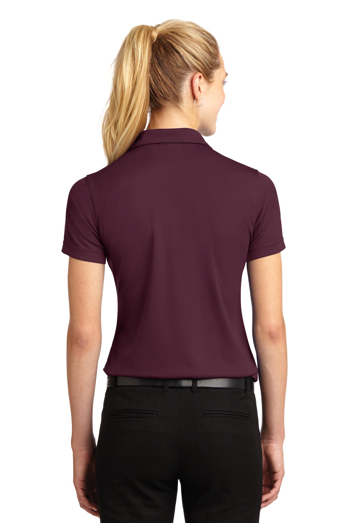 Back Model Maroon