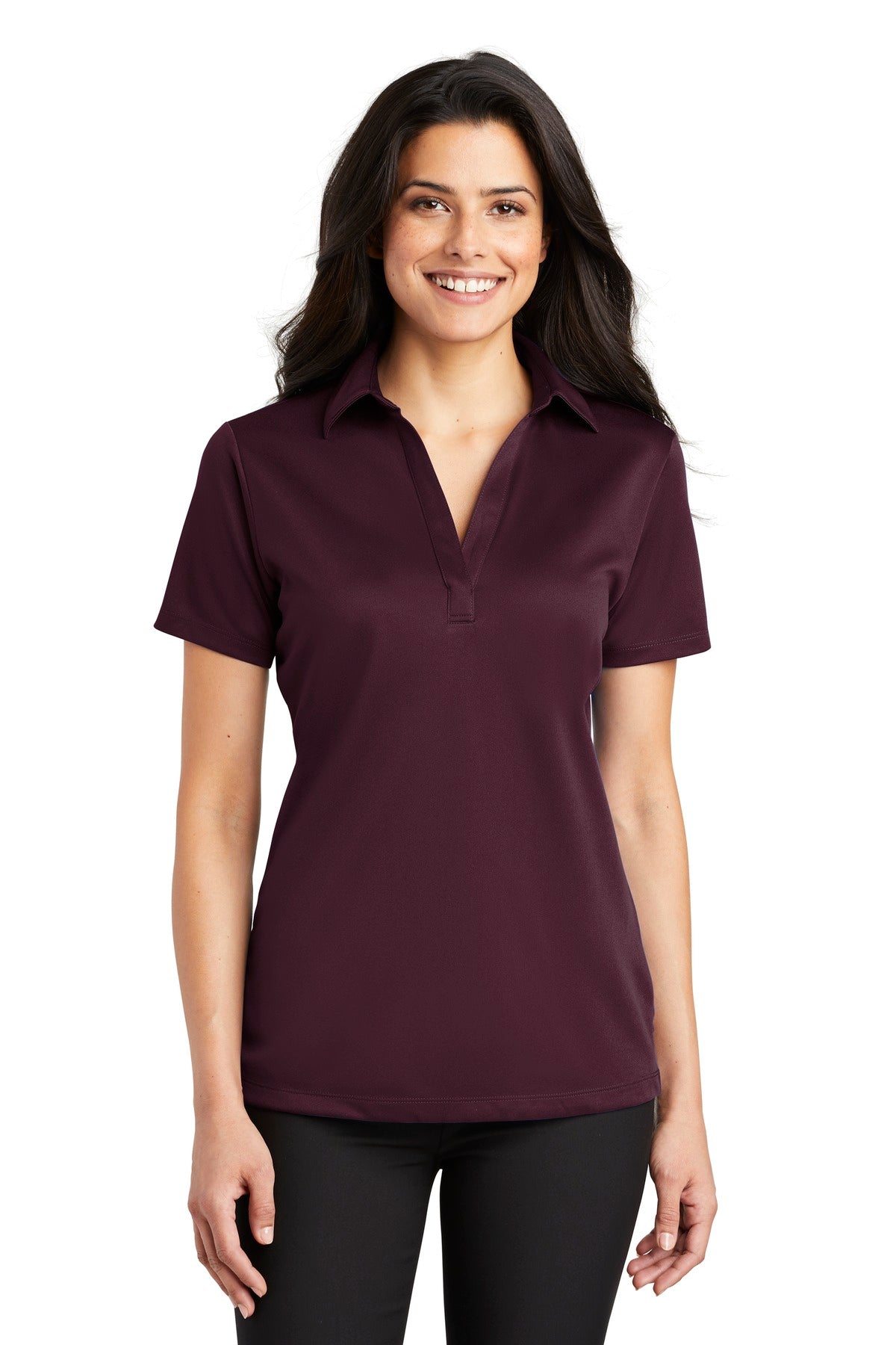 Model Maroon