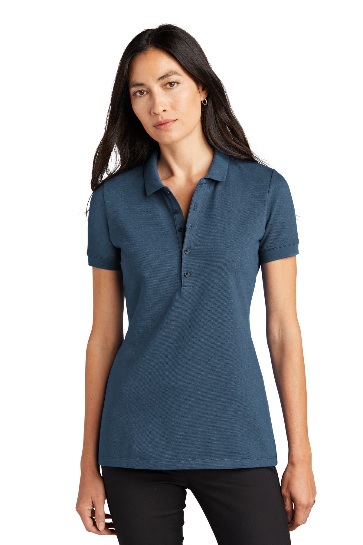 Model Insignia Blue