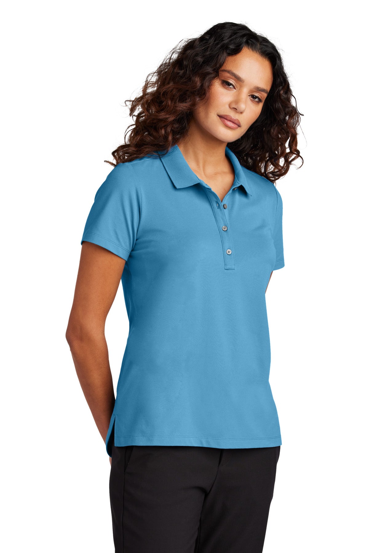 Model Parisian Blue