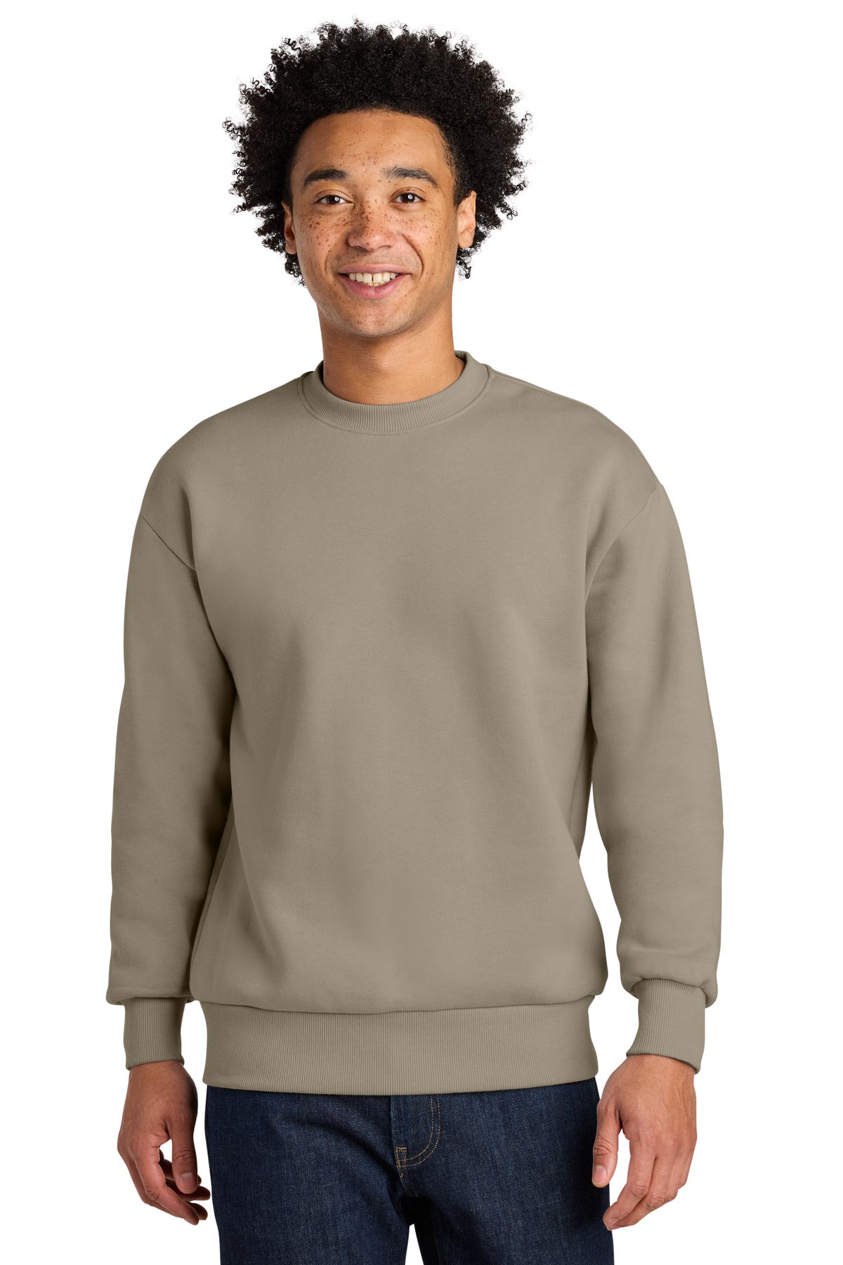Model Tan