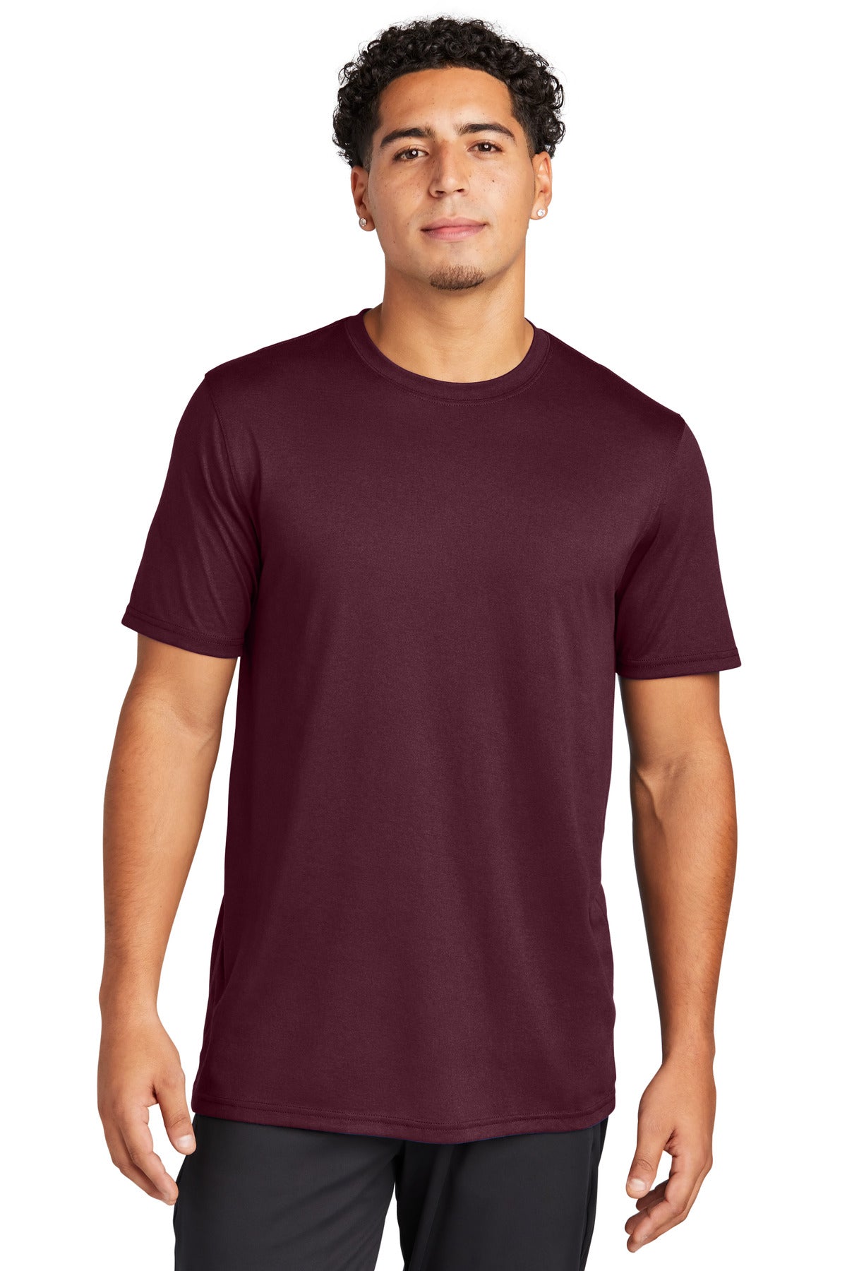 Model Maroon